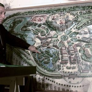 Walt Disney a construit un réseau de tunnels sous le royaume magique